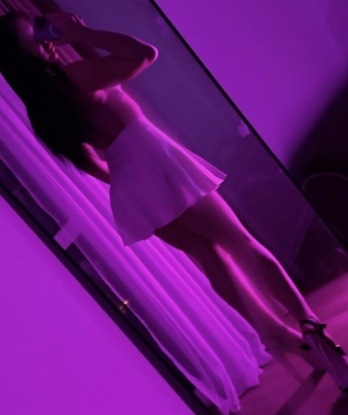 Эффектная девушка с огненным характером и жгучими формами покорит твое сердце и тело. Приходи, отдохнем как никогда! 2155, 18 лет