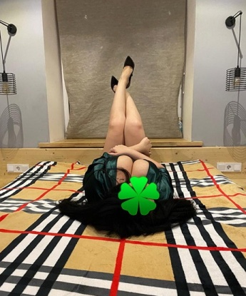 Экспертка в удовлетворении мужских желаний ждет вас для ярких и незабываемых встреч. Атмосфера расслабления и страсти гарантирована. Звоните прямо сейчас для встречи. 5015, 40 лет